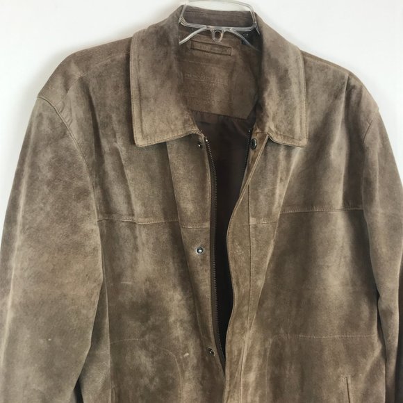 Roundtree & Yorke Other - Roundtree & Yorke Tan Suede Jacket